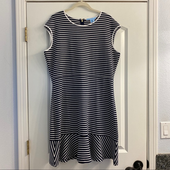 Draper James Striped Sleeveless Navy & White Ponte Dress Peplum Hem Size XL NWT - Picture 2 of 8